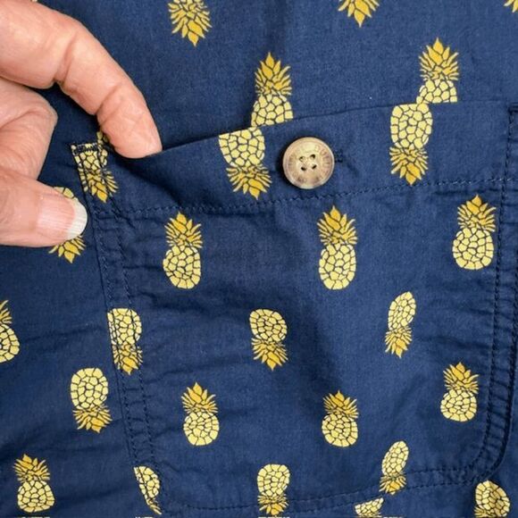 Duluth Trading Co Aloha Shirt All Over Pineapple Print Navy Blue Size 2XL - Picture 3 of 11